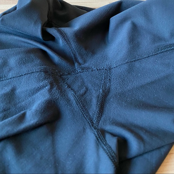 Lululemon Run For Days Crop - Picture 11 of 11